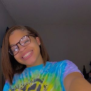 Meet your Posher, Sierra